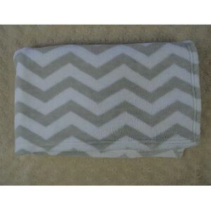 RN 119741 Chevron Baby Blanket Gray White Zig Zag Stripes Plush Lovey